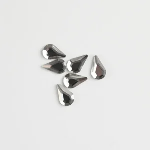 Rhinestone Shaped 10stk - Drop 5x8mm Clear